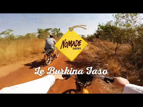 Voyage au Burkina Faso | Le pays Sénoufo à mobylette