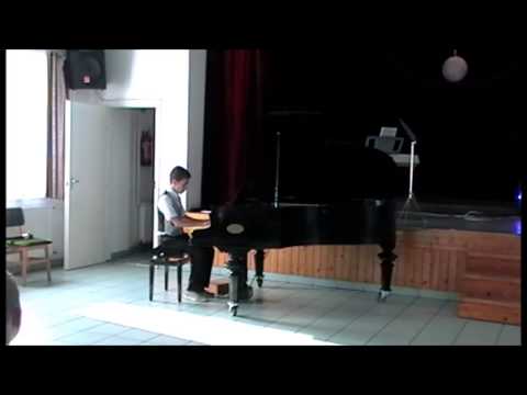 Kassai M. Moderato Előadja: Orosz Martin