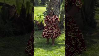 MISHONO YA VITENGE YA WANAWAKE WANENE WAFUPI 😍#zamakalefashion #latestafricaprint #amapiano