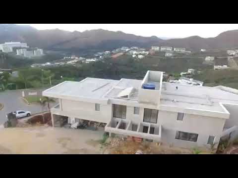 Casa à venda no Vale dos Cristais - Nova Lima - MG