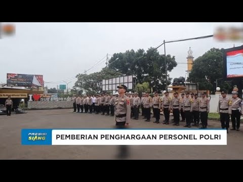 6 PERSONEL POLRES DAN WARGA DI KOTA SUKABUMI DAPAT PENGHARGAAN DARI KAPOLRES