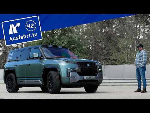 Absolutely INSANE! 2024 BYD Yangwang U8 (PHEV) - Buying guide, German test, review