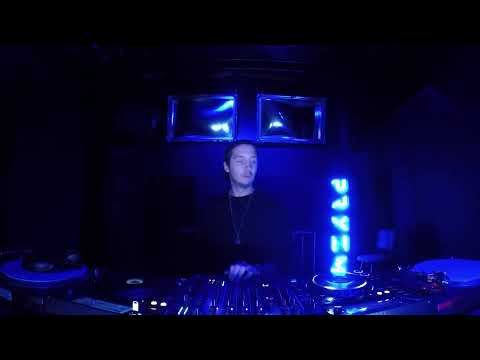 The Blue Oyster: NuCasa / 06.12 / 19.30 - 21