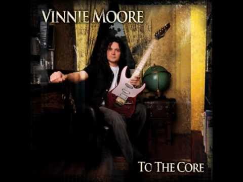 Vinnie Moore - Off The Hook