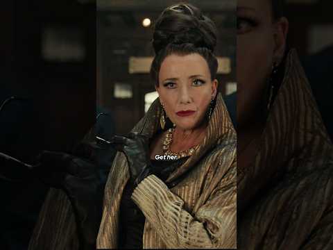 That girl put together a better window display than I've seen here for 10years #cruella #cruella2021