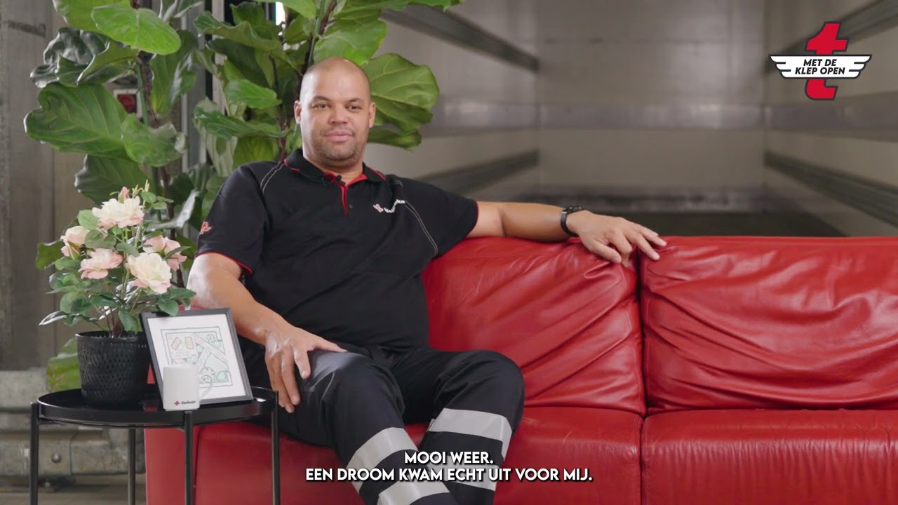 Tielbeke Met De Klep Open - Eindverantwoordelijke crossdock Bas Arrindell