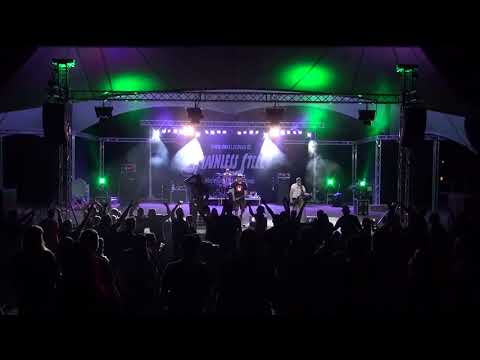 Camcorder-Ausschnitte: Parkbühne – Fürstenwalde (2018) Camcorder-Ausschnitte: Parkbühne – Fürstenwalde (2018)