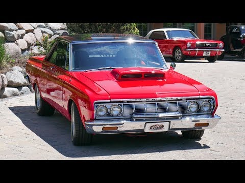 V17902 - 1964 Plymouth Sport Fury