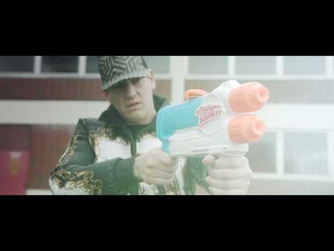 Money Boy Ft. Gloss Up - Body wie ein Mazerati (Official Video) Prod. shvde