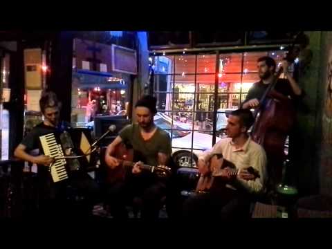 "Dolores" Showarama Hot Quartet