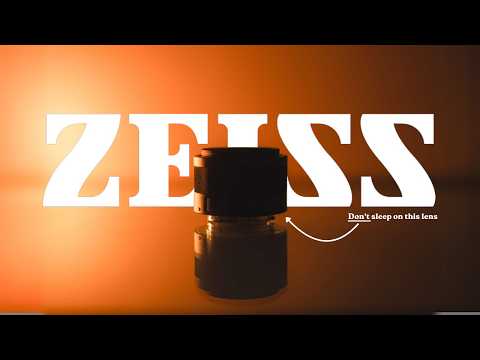 Is this Sony's BEST Classic Pancake Lens? | Sony Zeiss Sonnar T* 35mm F2.8