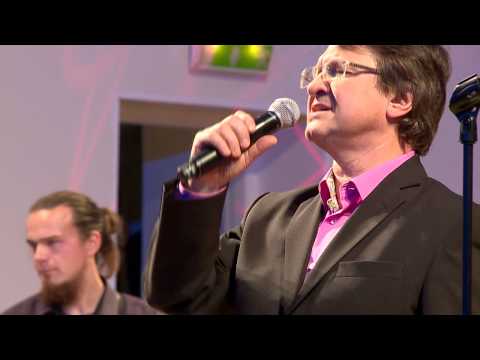 Jalgpalligala 2014: Unistuste Bänd ja Jüri Homenja - Armastan vaid sind