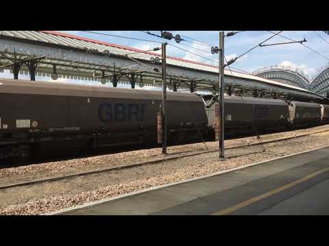 GBRF Class 60 loco + Coal Train - York station, North Yorkshire