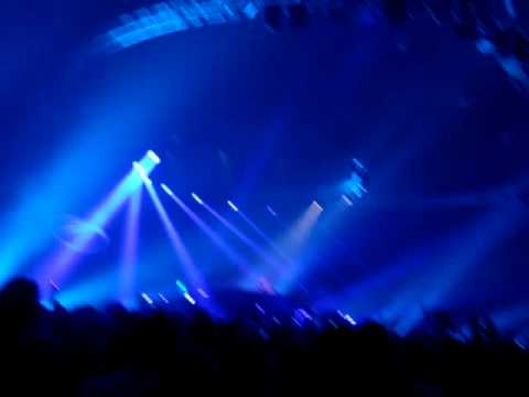 Erick Strong -- Orchids (Original Mix) Crowd (MARKUS SCHULZ).MPG