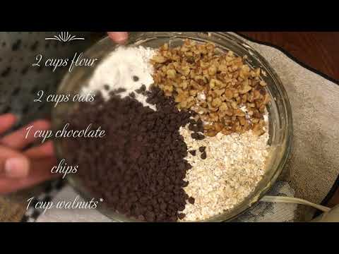 Delicious Oatmeal Chocolate Chip and Walnut Cookies