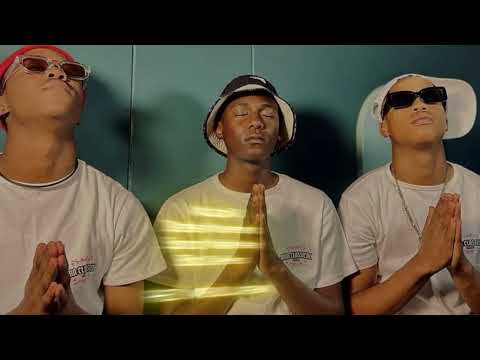 MrJazziQ, Dedela Movement, Sponch Makhekhe & Bibo De Hero - PHEZ' KWENDLU REMIX