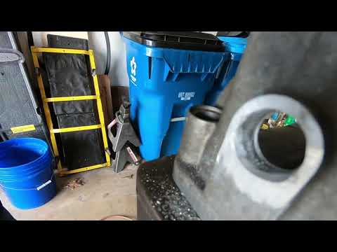 Welding 10an bungs on 24v vr6 valve cover 👍