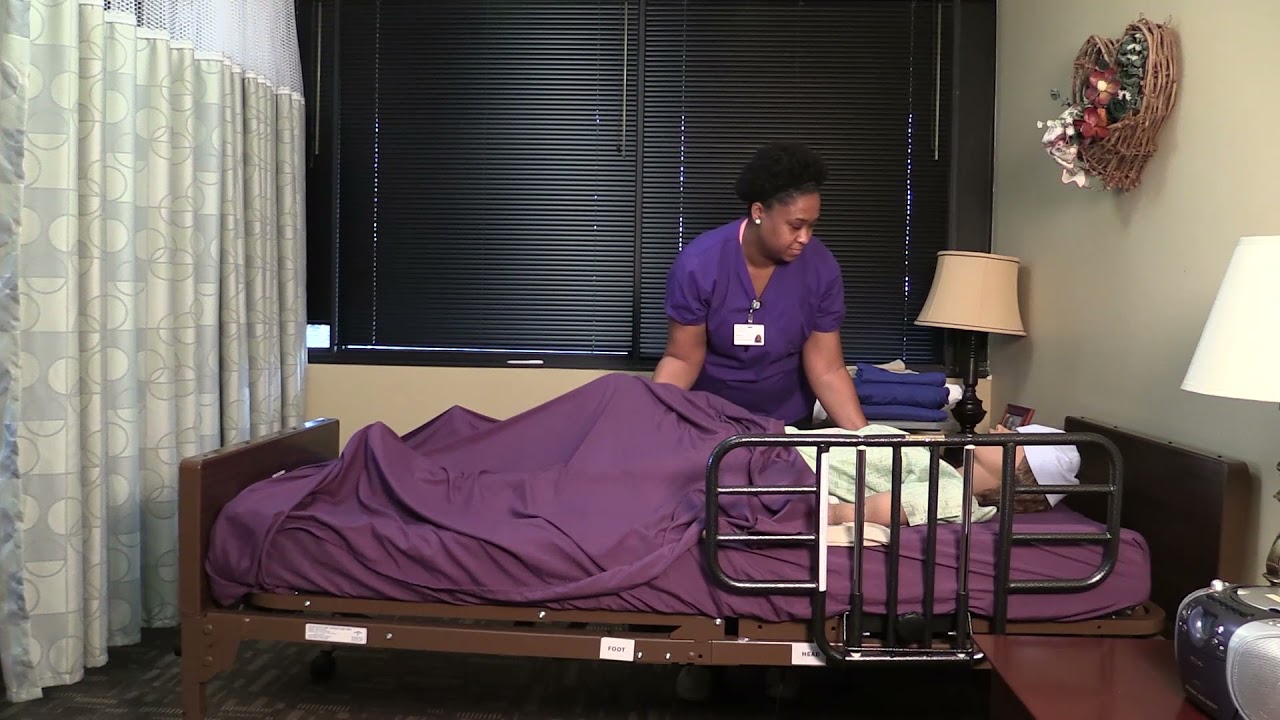 How To Change Bed Linens with Person in Bed Pallitus Health