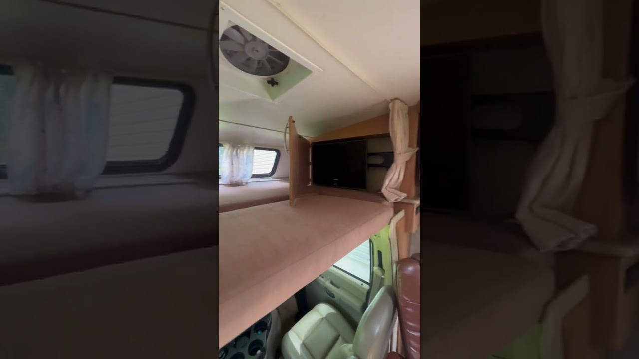 2009 Coachmen Leprechaun in Drums PA