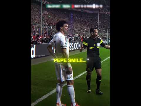 Ramos & Pepe Roughly Tackle Ribery ☠️🤯