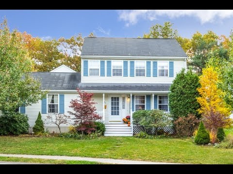 31 Heritage Path, Millis MA - for sale by Agent Robin Spangenberg, Tel 508-277-4144