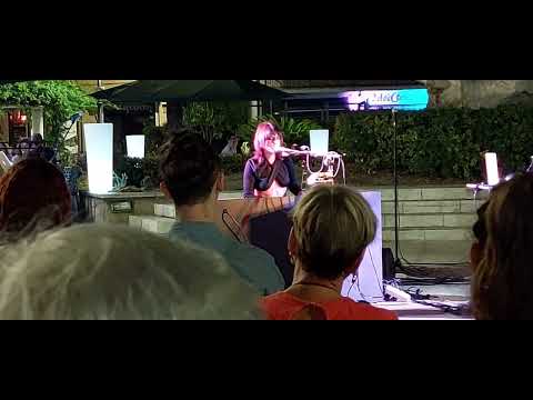 Giulia Mutti . Romanzo Cattivo. Live Querceta agosto 2022.