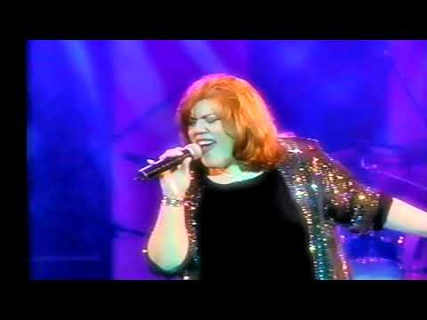 EL QUE AMA MI ALMA - DORIS MACHINE