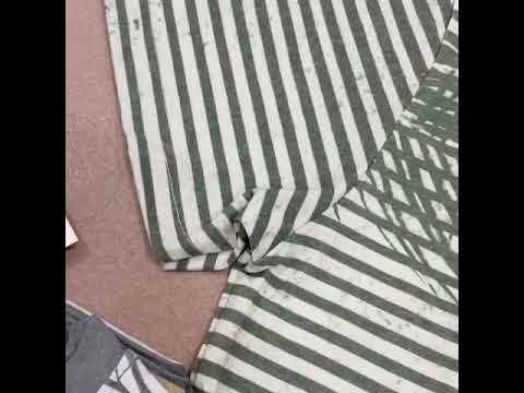 Giá sỉ áo Thun Nam Sọc Cổ Tròn In Họa Tiết Lá Dừa Giá sỉ áo Thun Nam Sọc Cổ Tròn In Họa Tiết Lá Dừa