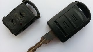Opel / Vauxhall Key Fob step by step Repair guide and battery replacement.