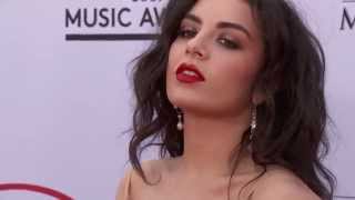 Charli XCX Red Carpet Fashion - BBMA 2015