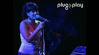 Lily Allen - Everybody&#39;s Changing (Keane Cover) (Live In Mexico 2007) (VIDEO)