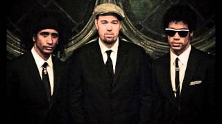 Soulive - Shaheed (Live @ the Orpheum 5/3/02)