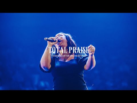 Total Praise at Liberty University Convocation | Cassie Carter Richardson
