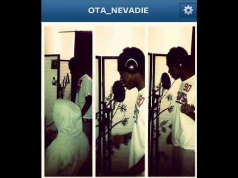 Boi Bean Ft. Fly Tek - Everything Kay