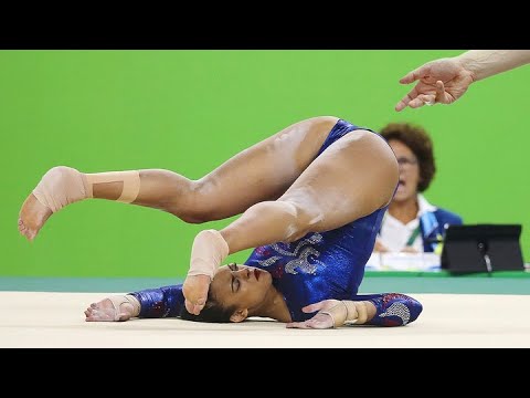 Embarrassing Moments In Gymnastics That Caught The Crowd By Surprise!