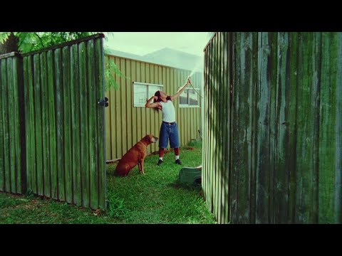 Ta-ku - SMILE feat. Xavier Omär, DAISY WORLD & ROMderful (Official Video)