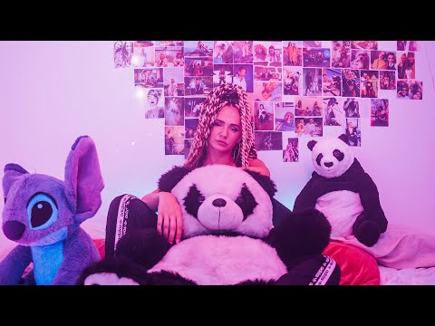 Putzgrilla x MOCHE - Sai do Quarto (feat. Lucky & Edycrzy)