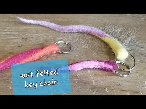Easy wet felting project. Felted keychain / zipper pull