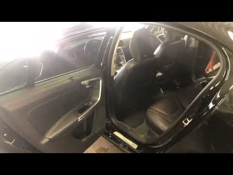 2017 Volvo S60 Inscription- B25075B