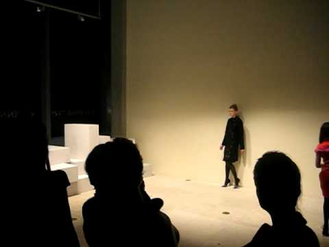 Vivienne Tam Fall 2009 Presentation 3 - NY Fashion Week