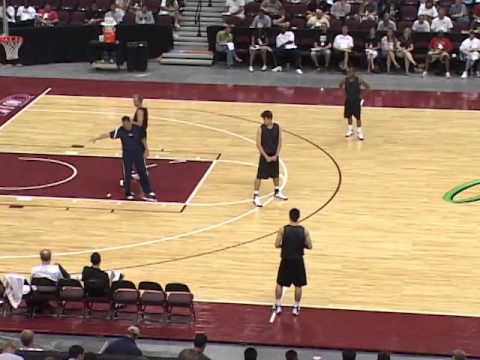 Learn a Sideline Out of Bounds Play from Jay Wright!