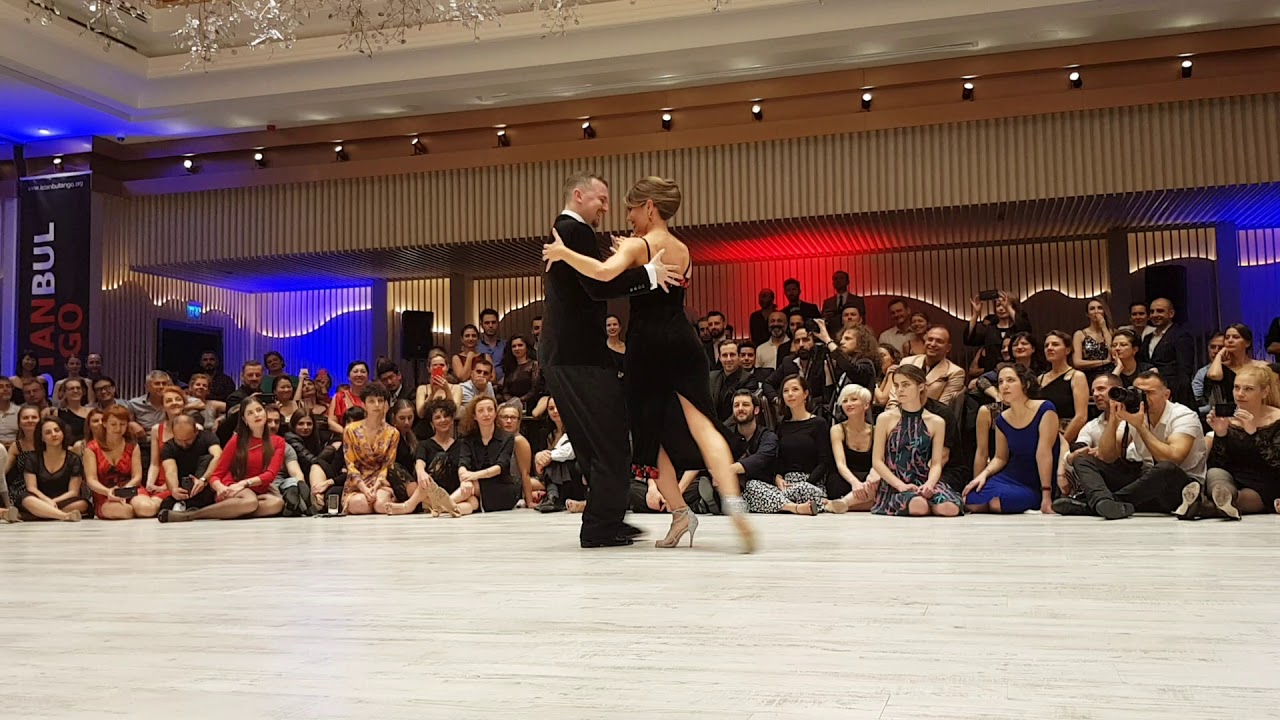 Dmitry Astafiev y Irina Ponomareva TangoToIstanbul 2019 3/3