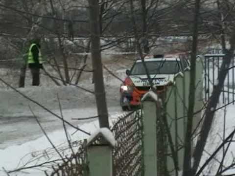 48 Rajd Barbórka warszawska 2010 1 przejazd OS Żerań.mpg