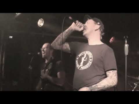 Restmensch   Notausgang