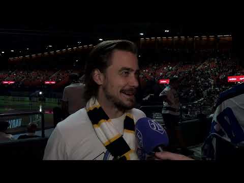 Följ med när Superstars färgade Scandinavium vit och blå