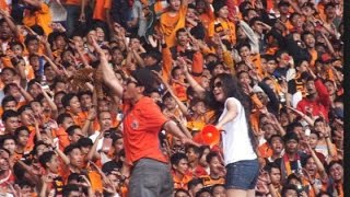 Download lagu The Jakmania Persija Didadaku Bersama Mpok Nunung mp3