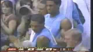 Danny Green posterizes Greg Paulus