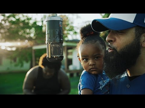 Slym B. - Servin Season (Drop Tha Mic Live Performance)