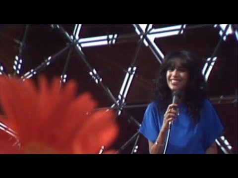 Ofra Haza עפרה חזה - Shirei Ro'im Ve'ohavim מחרוזת שירי רועים ואוהבים (Jerusalem, 1985)