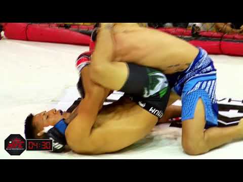 YFC 7 -Jefferson Alejandro VS Juan Roldan